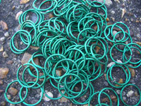 100 x 12mm round GREEN coloured JUMP RINGS 1.60mm 14gauge ALI